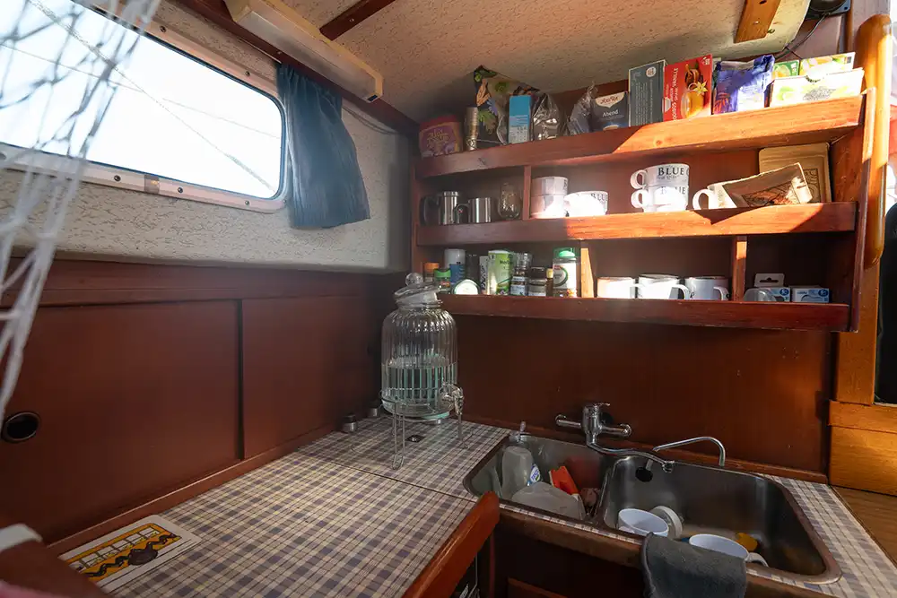 Équipements modernes à bord du bateau Boatiful