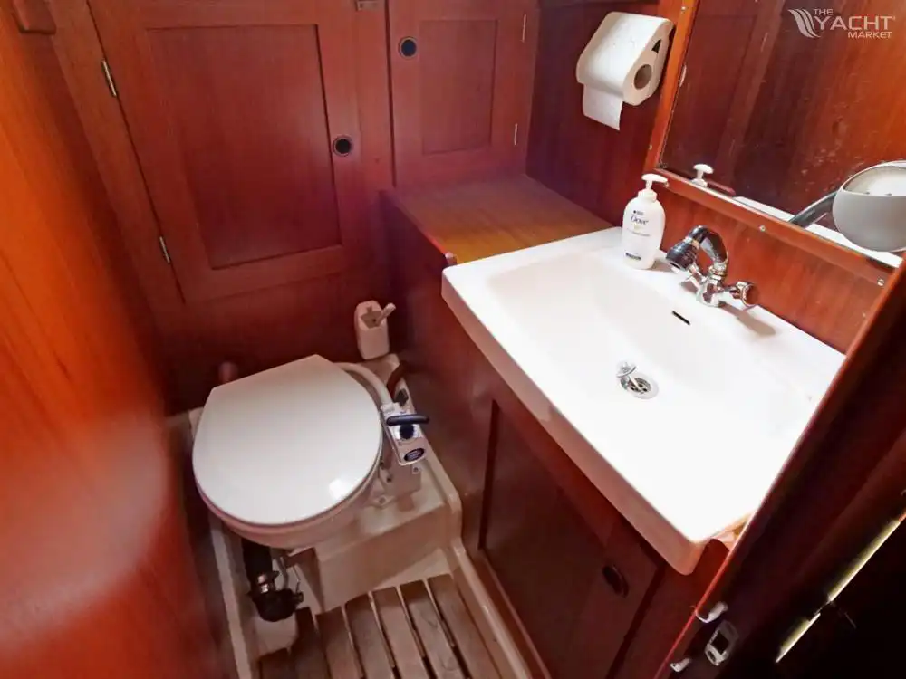 Moment convivial à bord du bateau Boatiful sur le Lac Léman